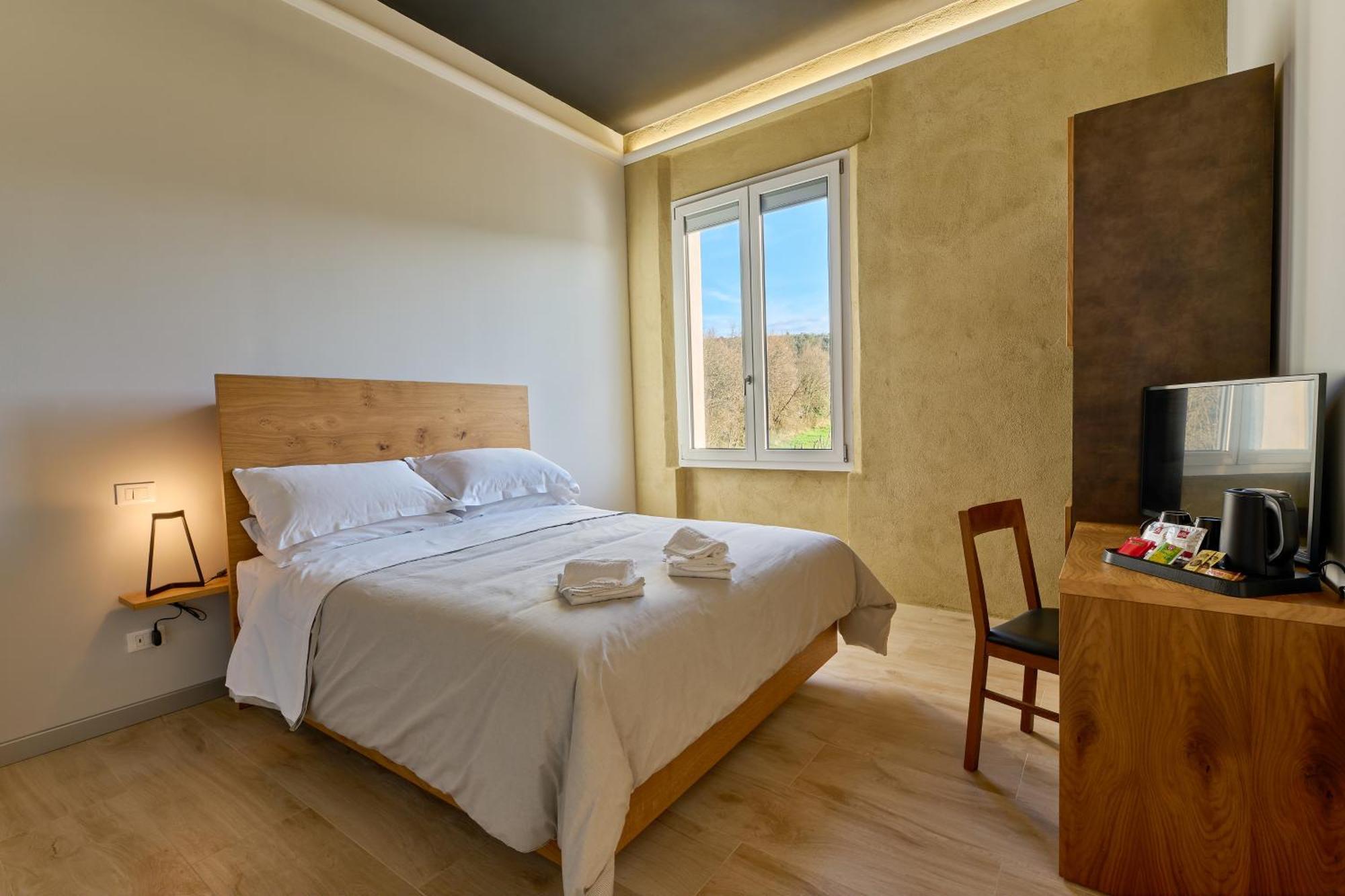 La Dama Country Rooms Monteriggioni Bagian luar foto